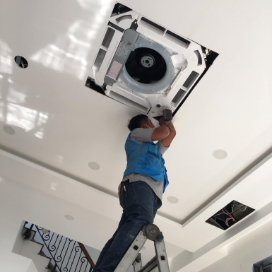 Dịch Vụ Vệ Sinh Máy Lạnh Văn Phòng Tại Quận 1