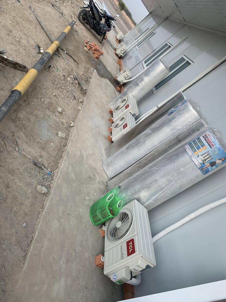 LẮP ĐẶT ĐIỀU HÒA CHO VĂN PHÒNG CÔNG TRƯỜNG