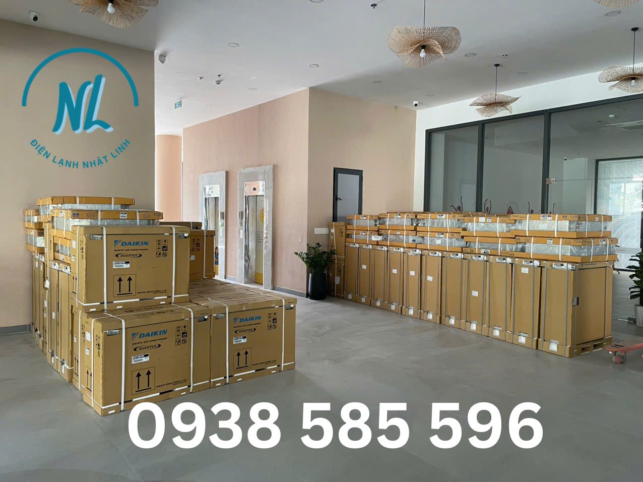MÁY LẠNH DAIKIN SKYAIR TỦ ĐỨNG