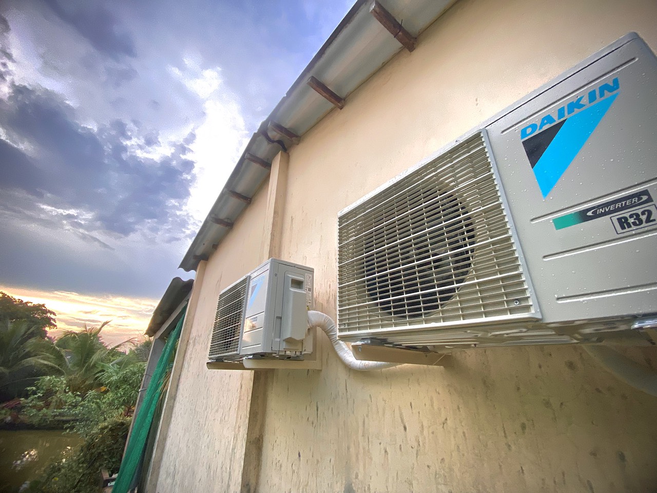 CHI PHÍ ĐỂ LẮP ĐẶT MÁY LẠNH DAIKIN INVERTER 1HP HIỆN NAY